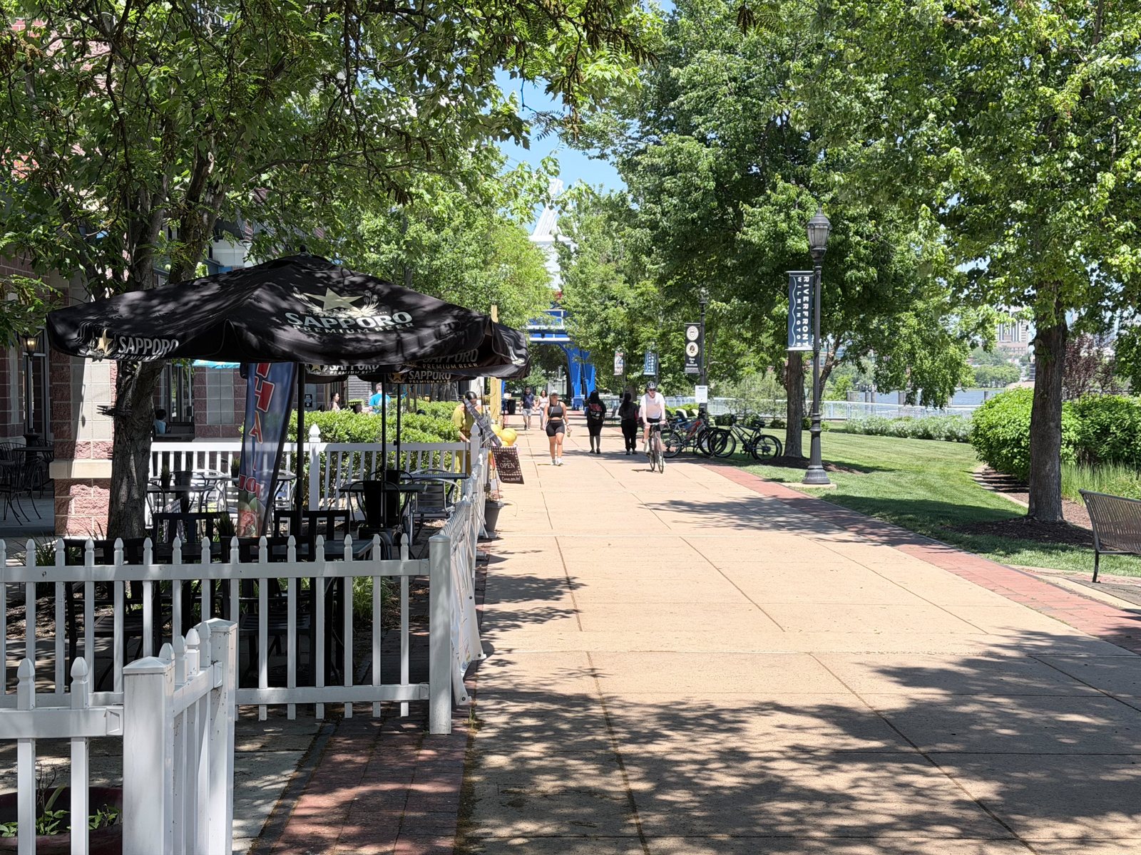 Riverside patio with umbrellas